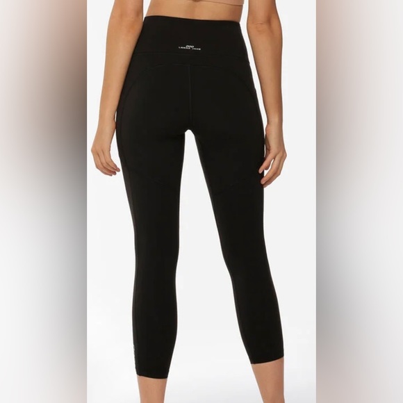 Lorna Jane ankle biter black leggings - Picture 2 of 8